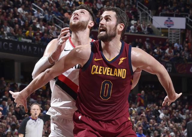 记者：拜仁关注马赛边锋路易斯-恩里克.