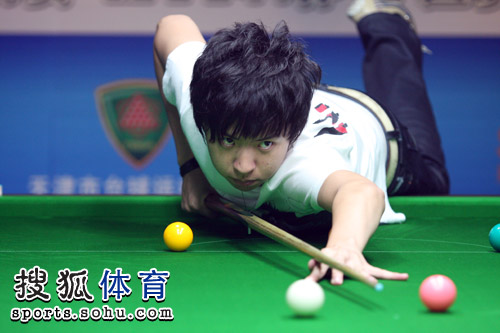 比如篮板球 比如篮板球