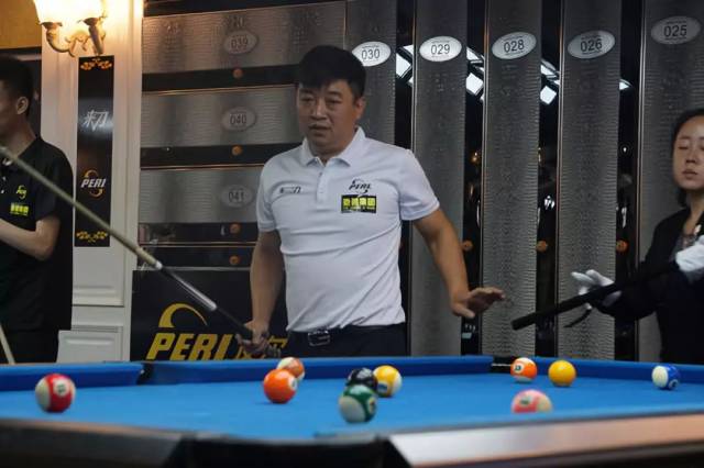 由和经济收 由和经济收