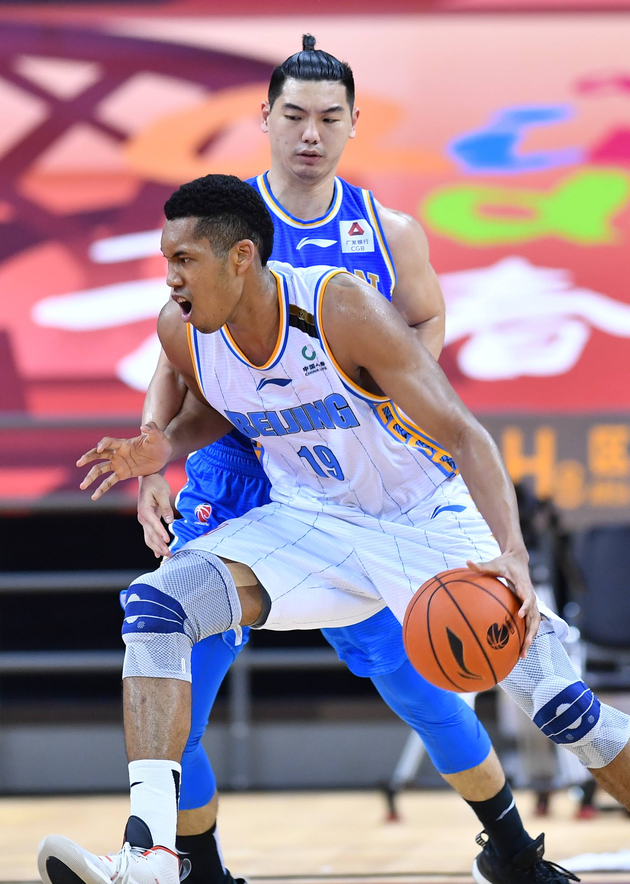 引发诸多球 引发诸多球