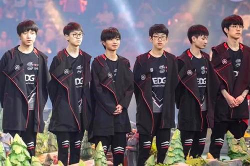 VP相提并 VP相提并